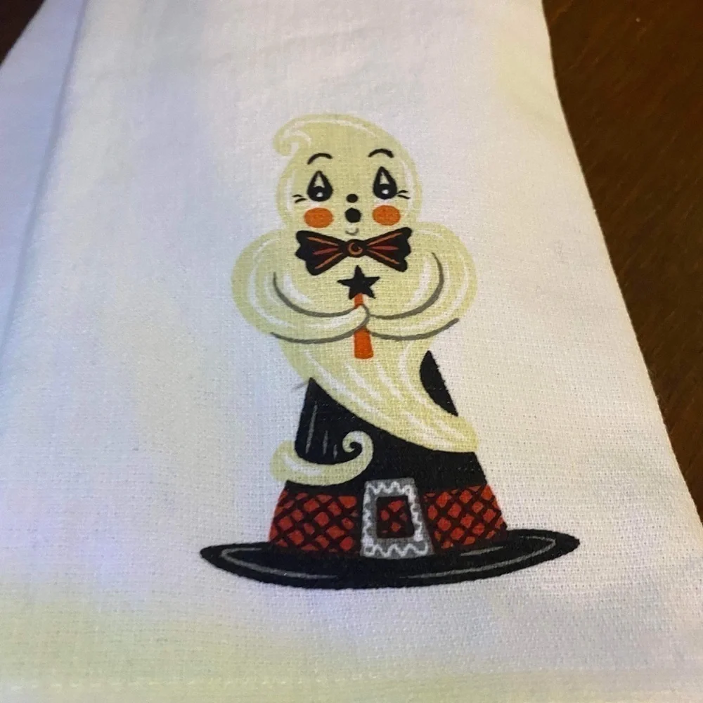 JOHANNA PARKER HALLOWEEN GHOST VINTAGE INSPIRED Set of 2 KITCHEN TOWELS NWT